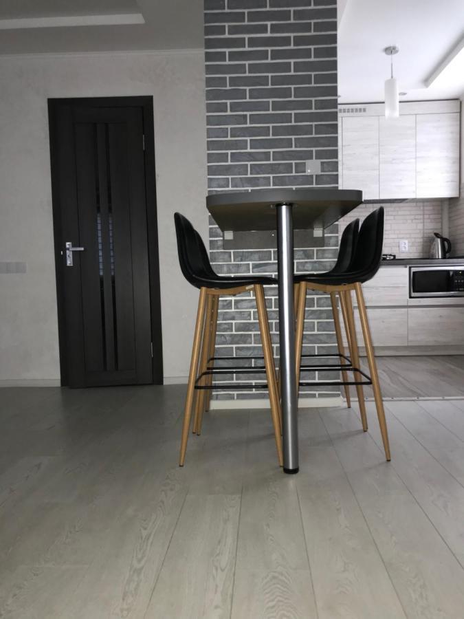 Апартаменти Studio Loft Style Cherníhiv Exterior foto